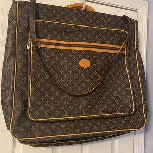 Vintage monogram Louis Vuitton garment bag